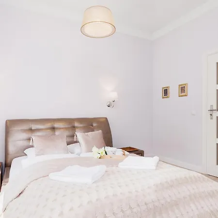 Modern Lubicz By Renters *