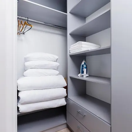 Modern Lubicz By Renters Apartment