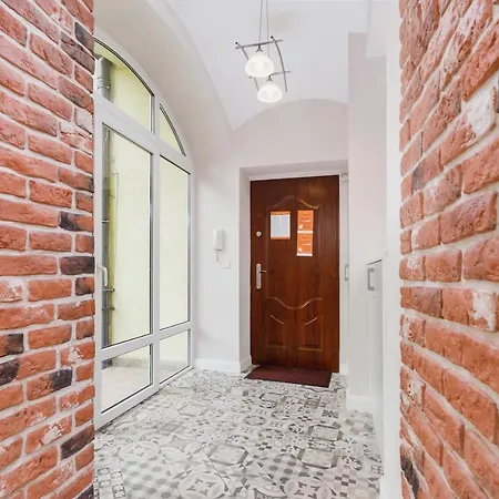 Modern Lubicz By Renters