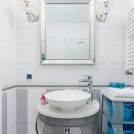 Modern Lubicz By Renters * קרקוב